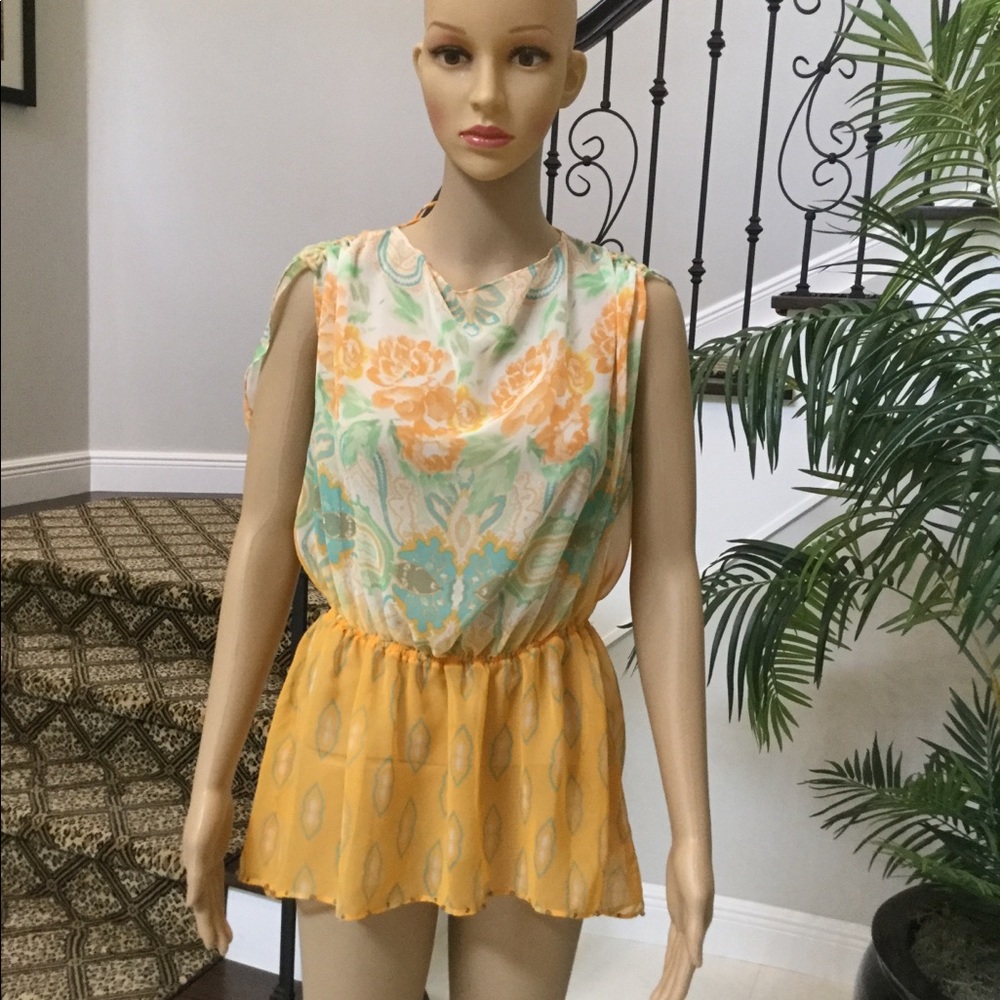 Free People sheer top NEW WITHOUT TAGS never worn